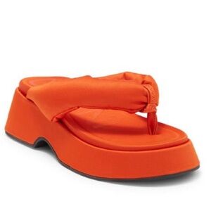 GANNI PUFFY RED / ORANGE PLATFORM SATIN FLIP FLOPS SANDALS